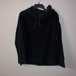 Black turtleneck sweatshirt Calvin Klein performance size small